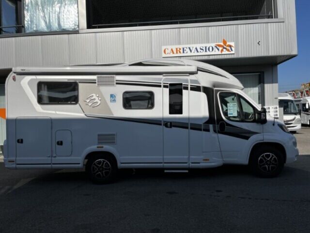 : Knaus Sky Wave 650 MEG 60 Y, Teilintegrierter, CHF 80'000.–, Neufahrzeug