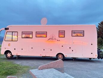 Offre du Marché du caravaning: Concorde Charisma 890M, CHF 135'000.–, véhicules d'occasion