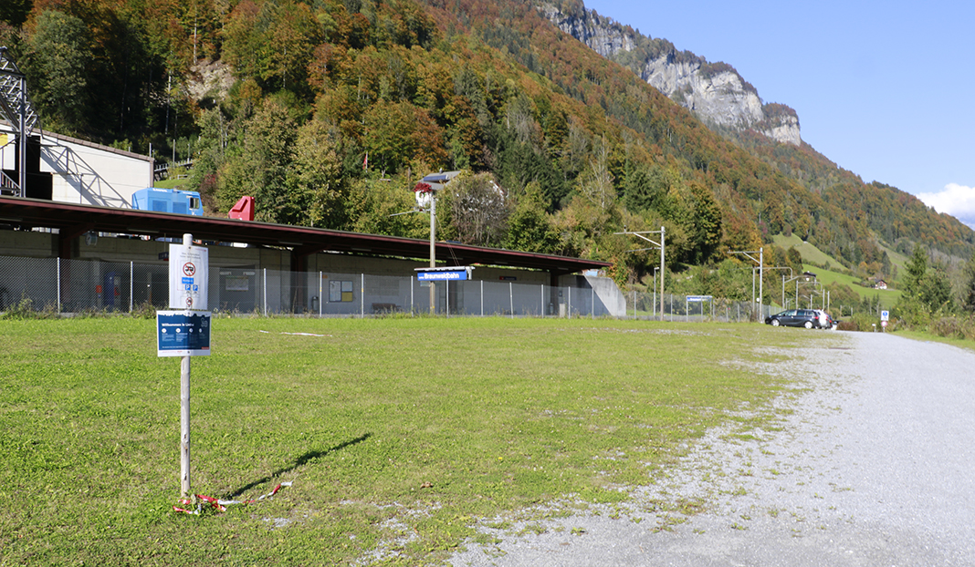 Wohnmobil-Stellplatz Linthal-Braunwaldbahn 